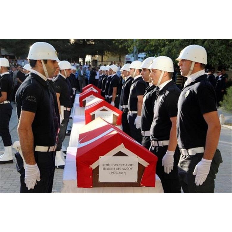 SOYSUZLAR YİNE CANLARA KIYDI